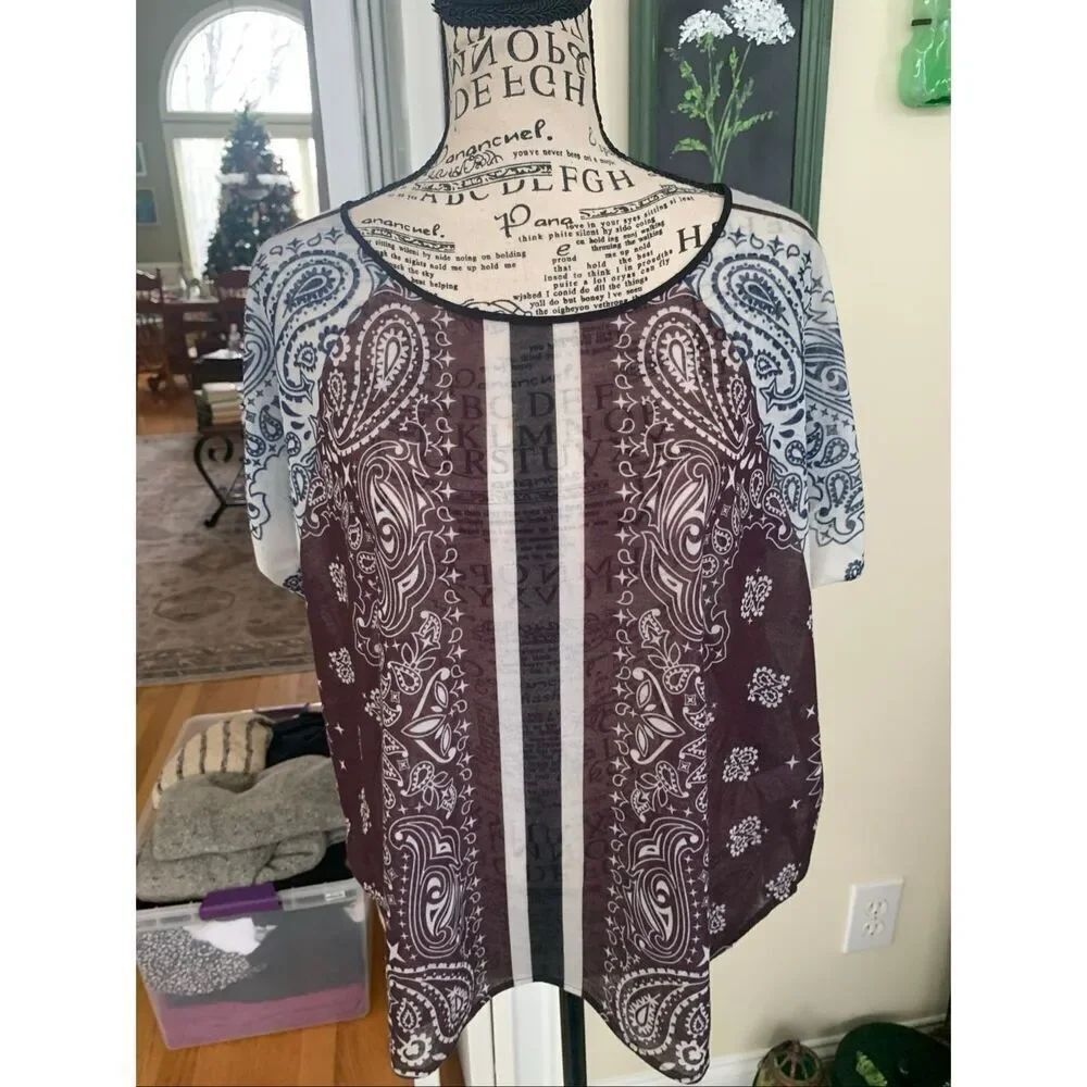 Clover Canyon short sleeve top